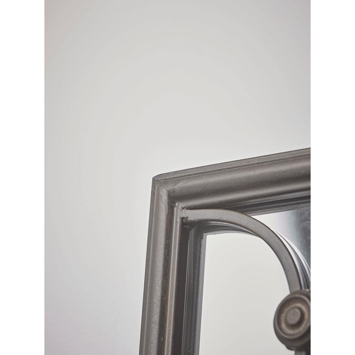 Collingswood Mirror – image 3