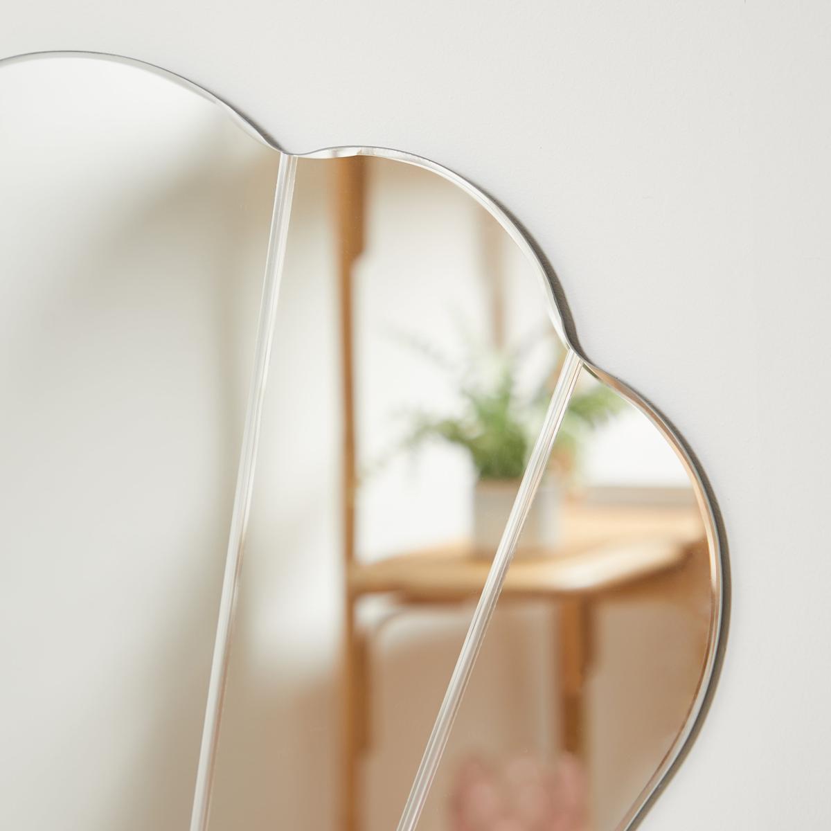 Vivian Shell Wall Mirror 65cm Silver – image 2