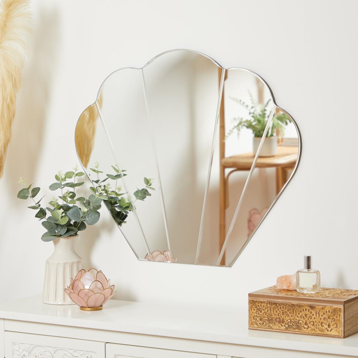 Vivian Shell Wall Mirror 65cm Silver – image 1