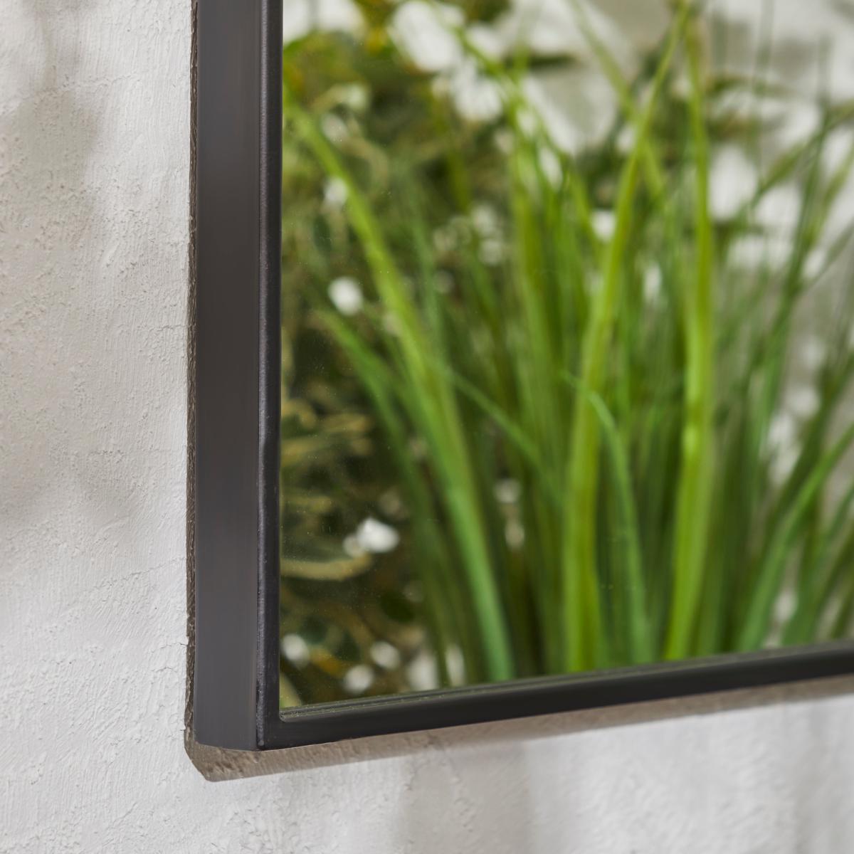 Curved Mirror Black – image 2