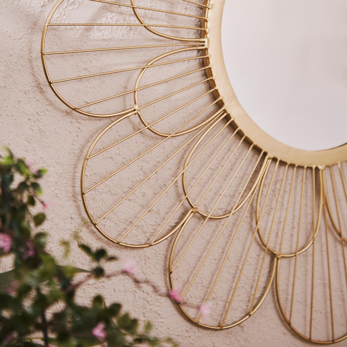 Gold Effect Flower Mirror Gold Effect – image 2