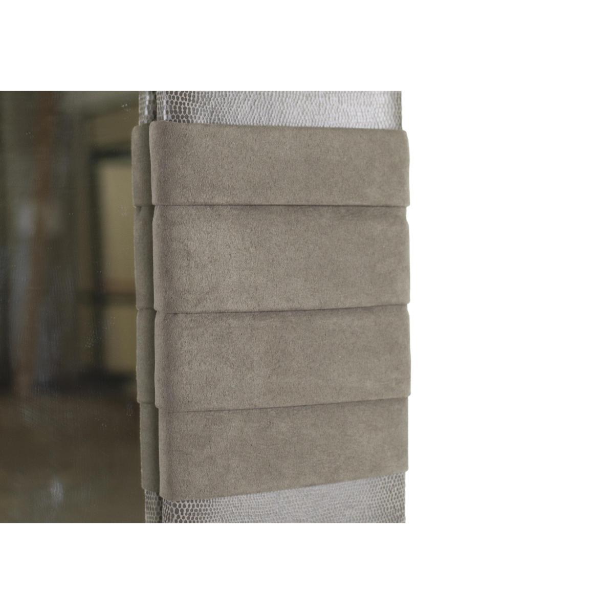 Stone International - Annalisa Mirror – image 3