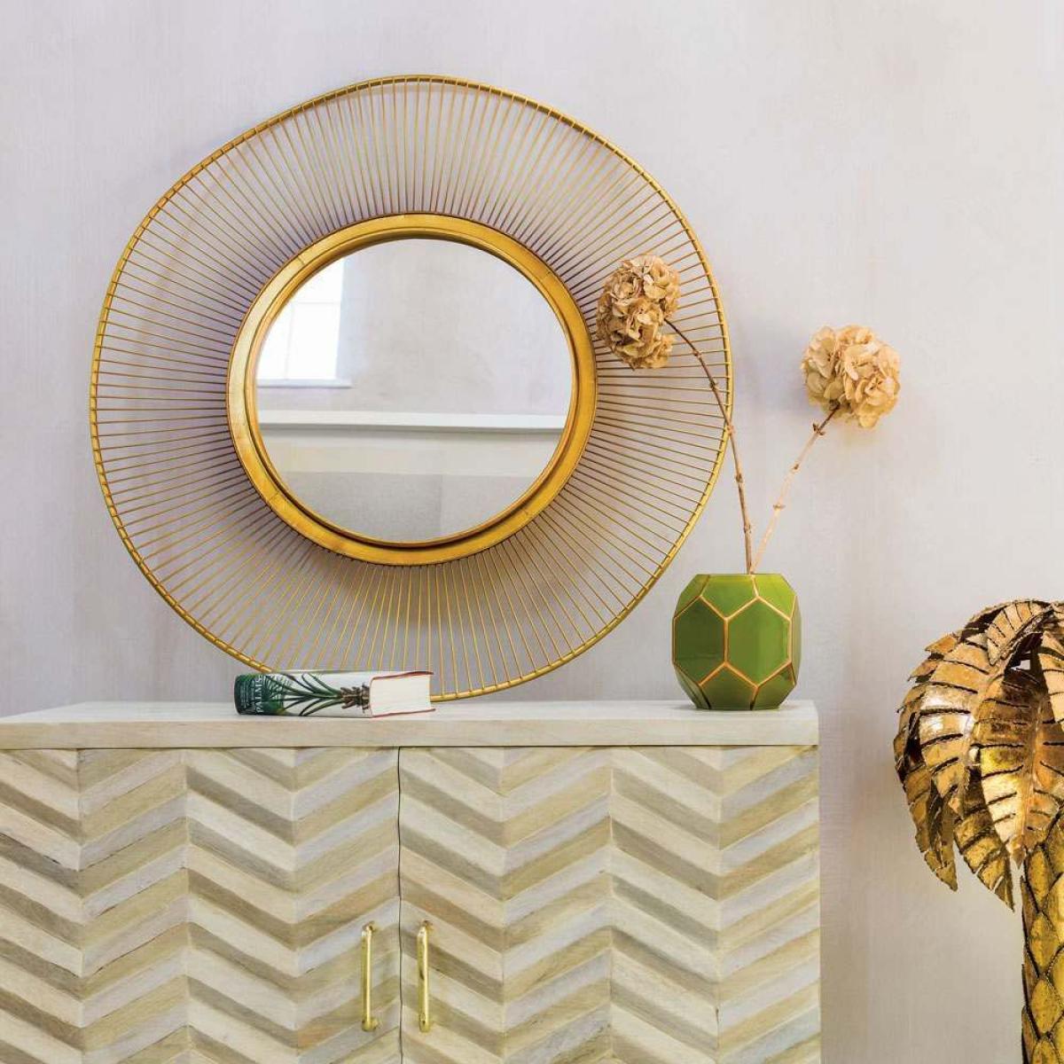 Solstice Gold Mirror – image 2