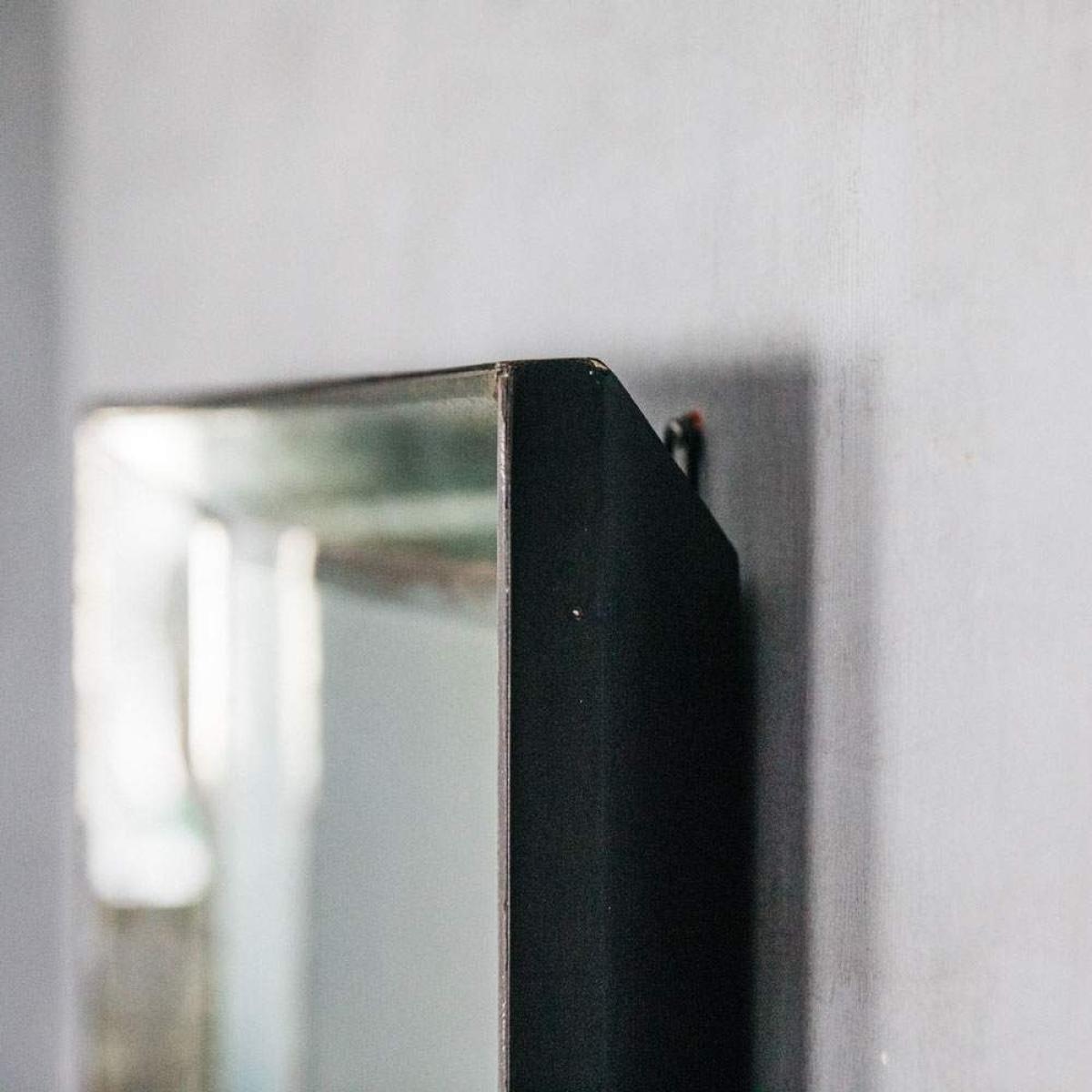 Antiqued Venetian Mirror – image 5