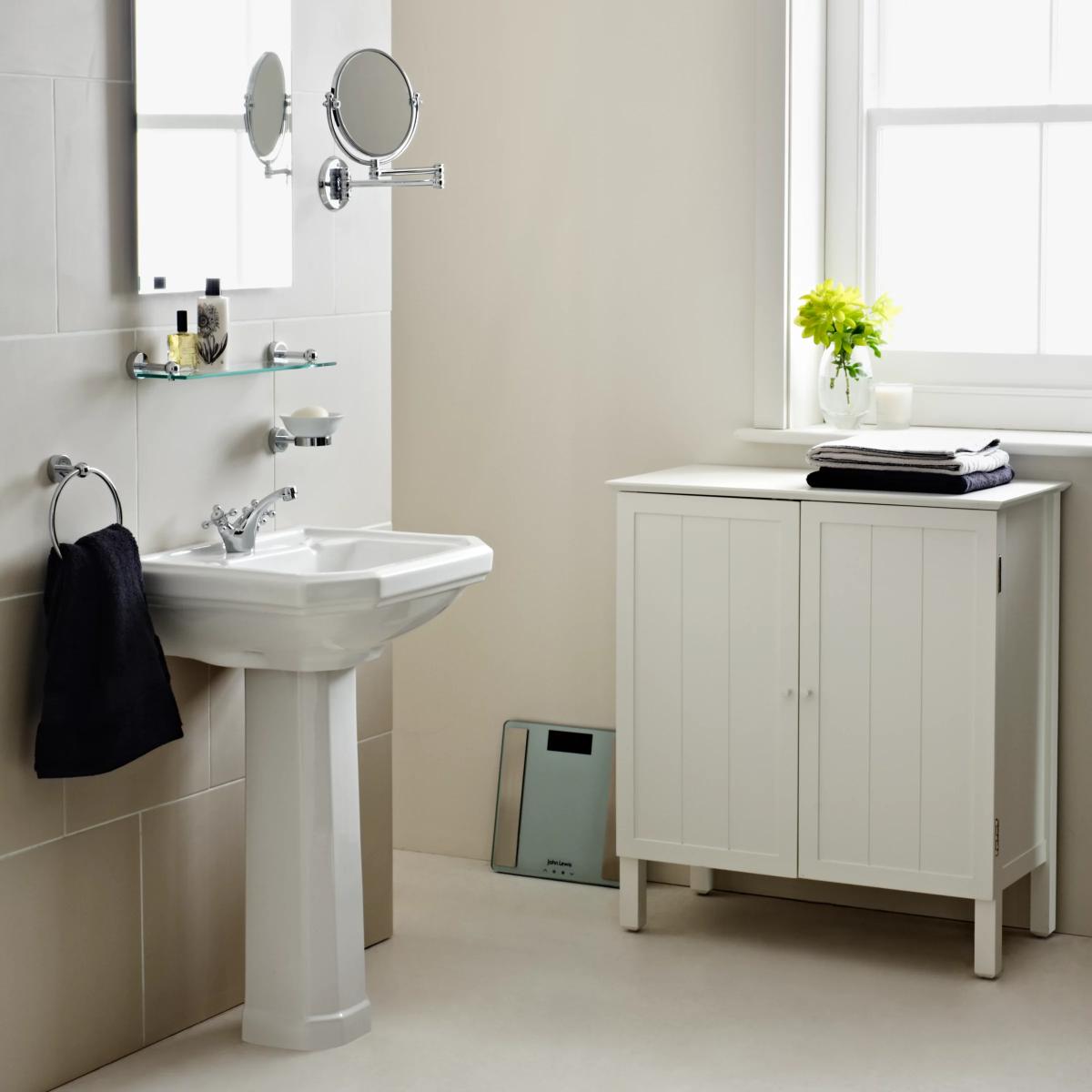 John Lewis & Partners Extending Magnifying Mirror – image 6