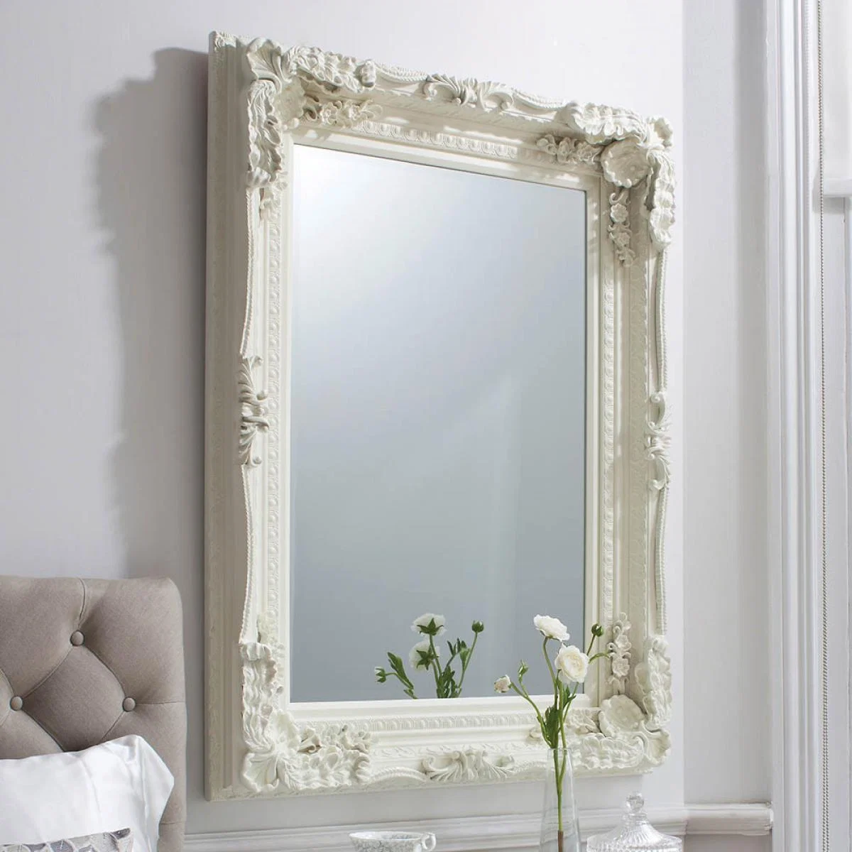 Louis Large Rectangle Wall Mirror - Cream – image 4