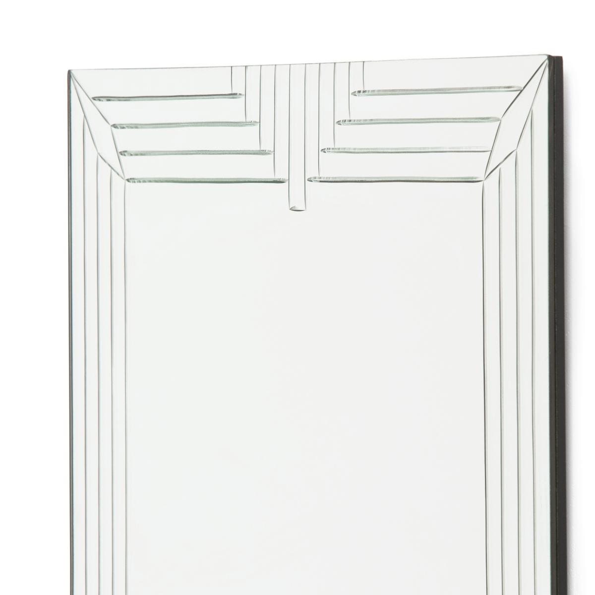 Valga Engraved Mirror – image 3