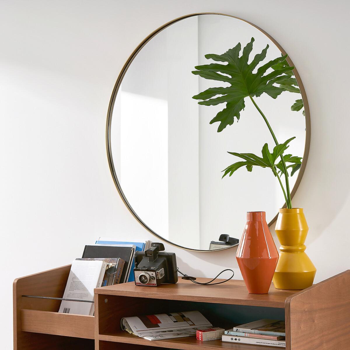 Iodus Round Mirror with Brass Frame, 90cm – image 4