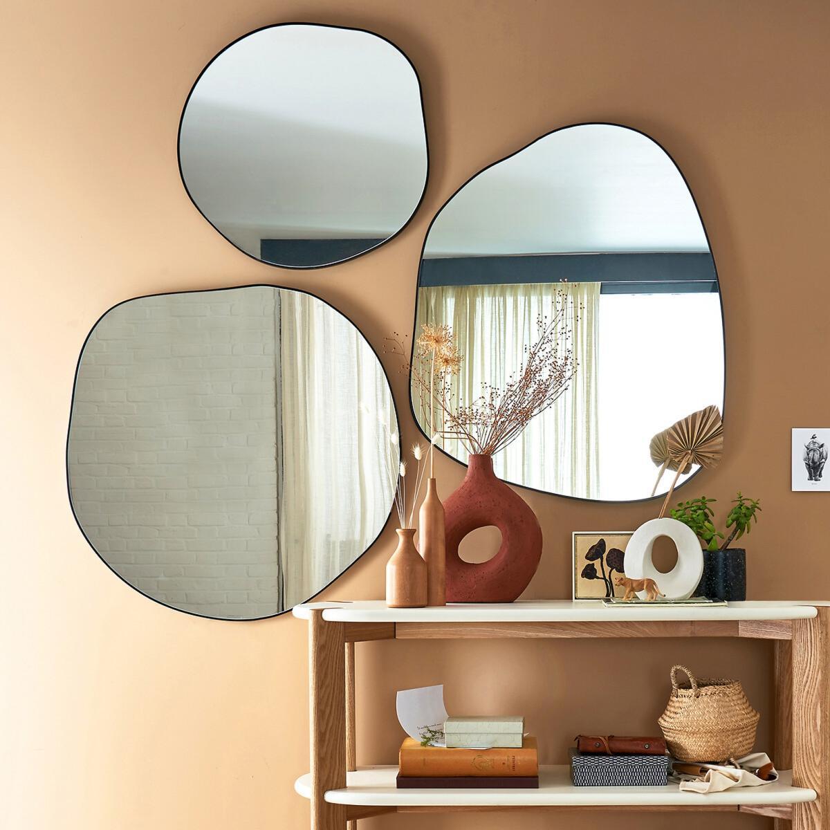 Ornica Small Organic Shaped Mirror – image 3