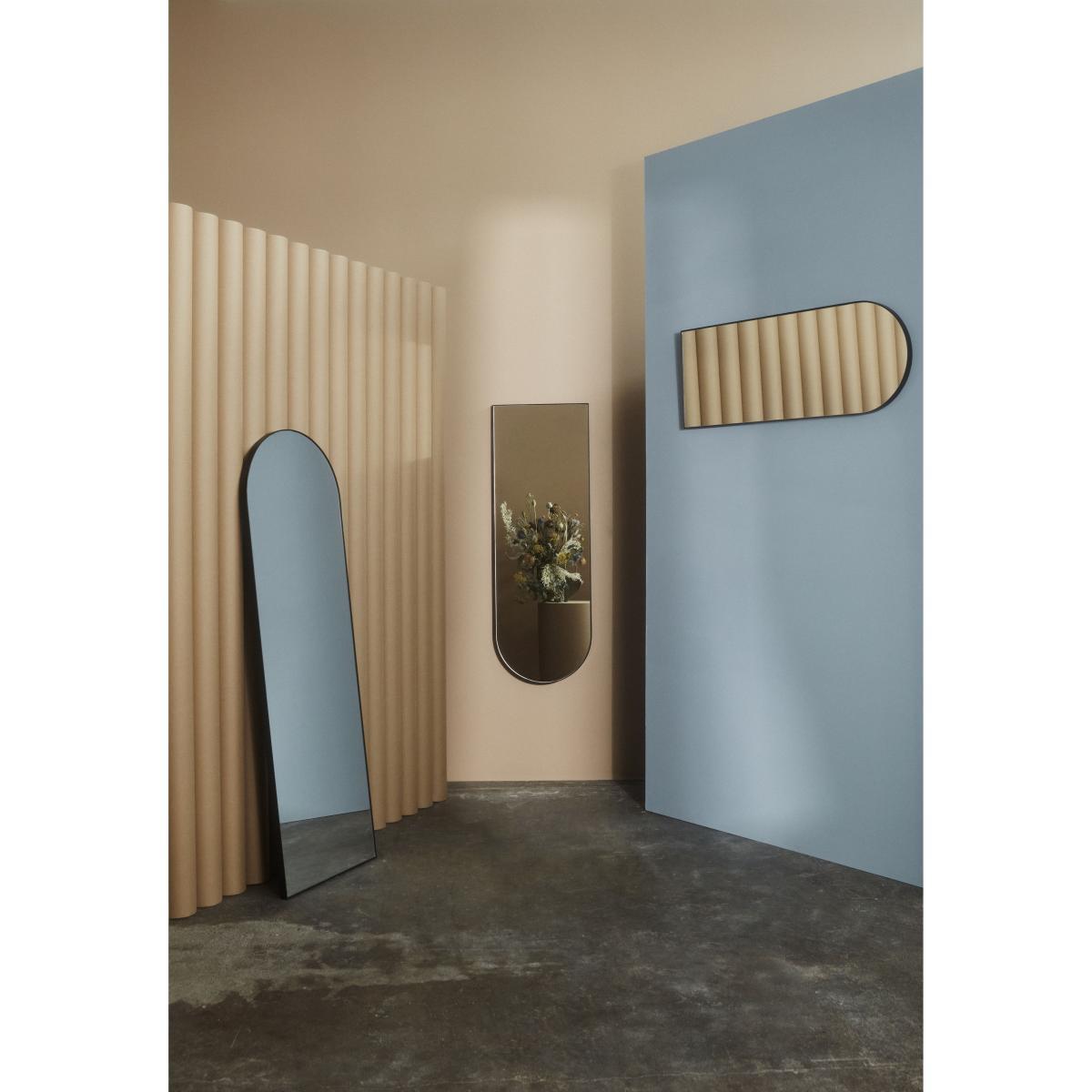 Arcus Large Wall mirror - / H 140 cm - MDF by AYTM Black – image 4