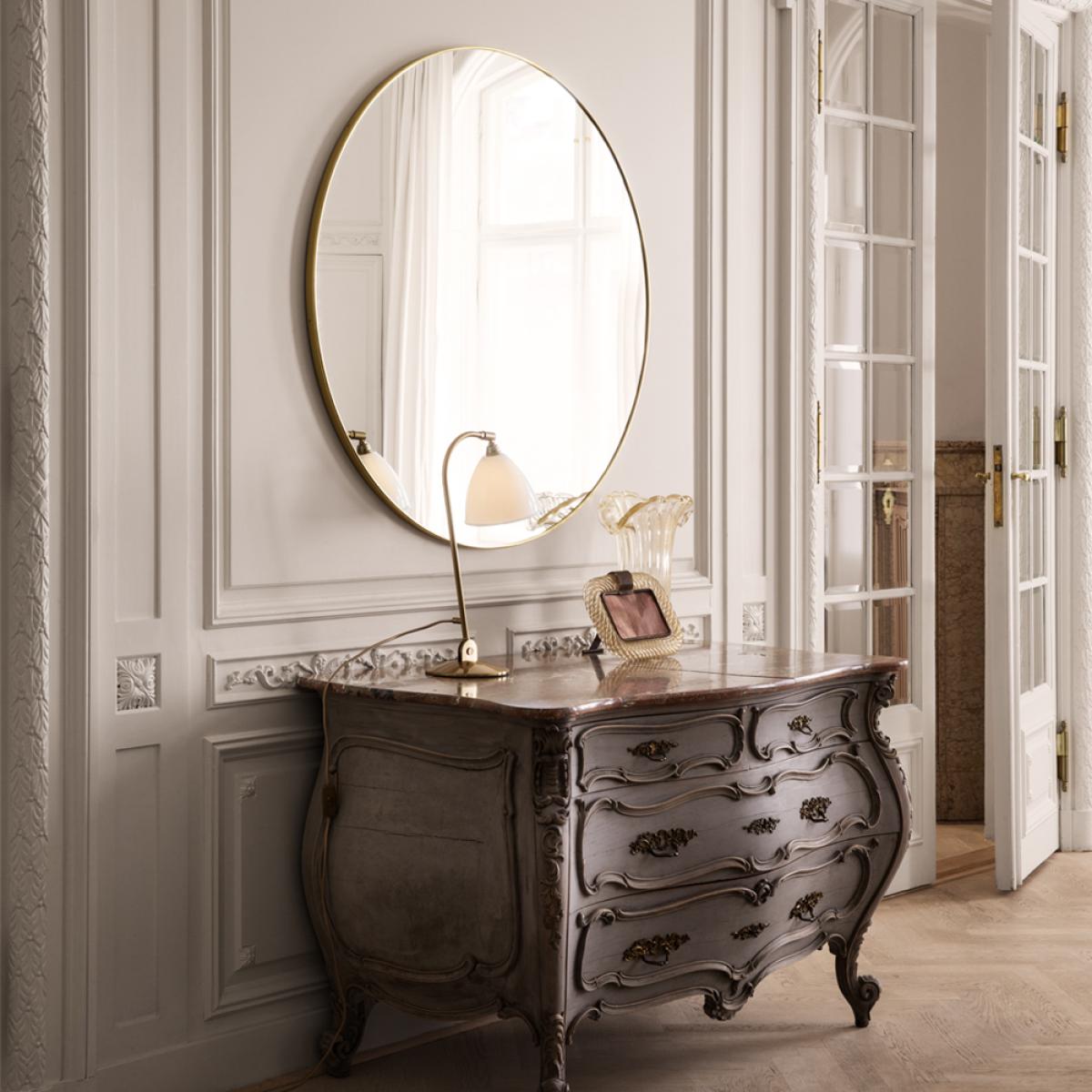 Gubi Gubi mirror Black brass – image 2