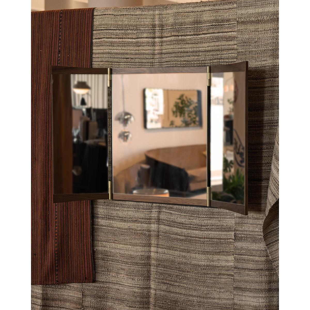 Gubi Vanity mirror 3 Walnut-brass – image 2