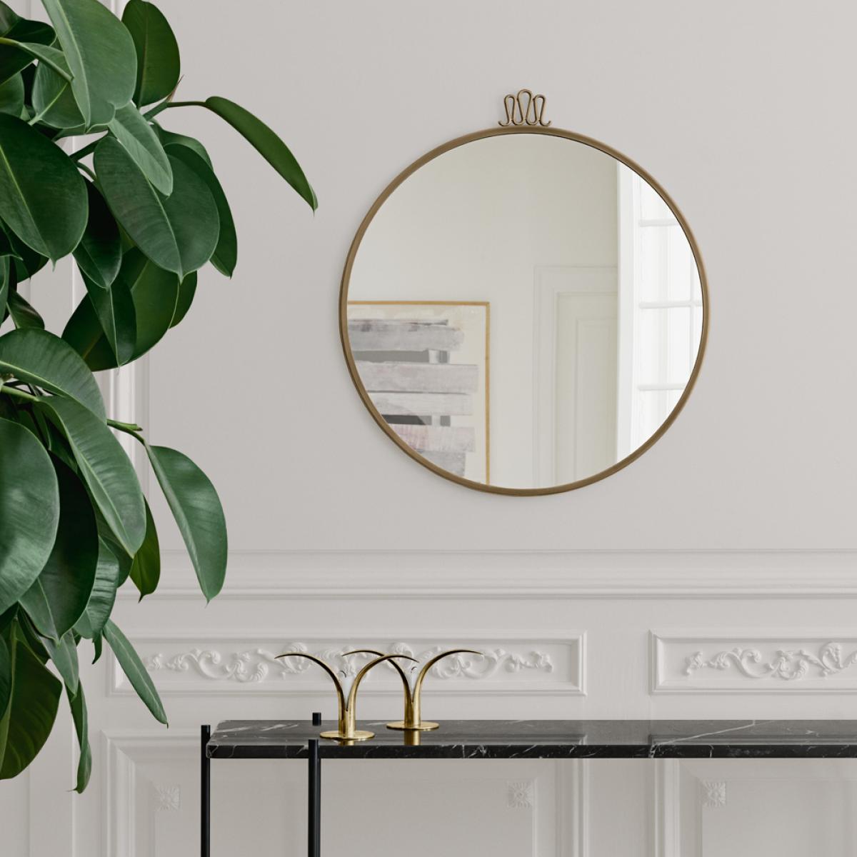 Gubi Randaccio Mirror Antique brass medium – image 4