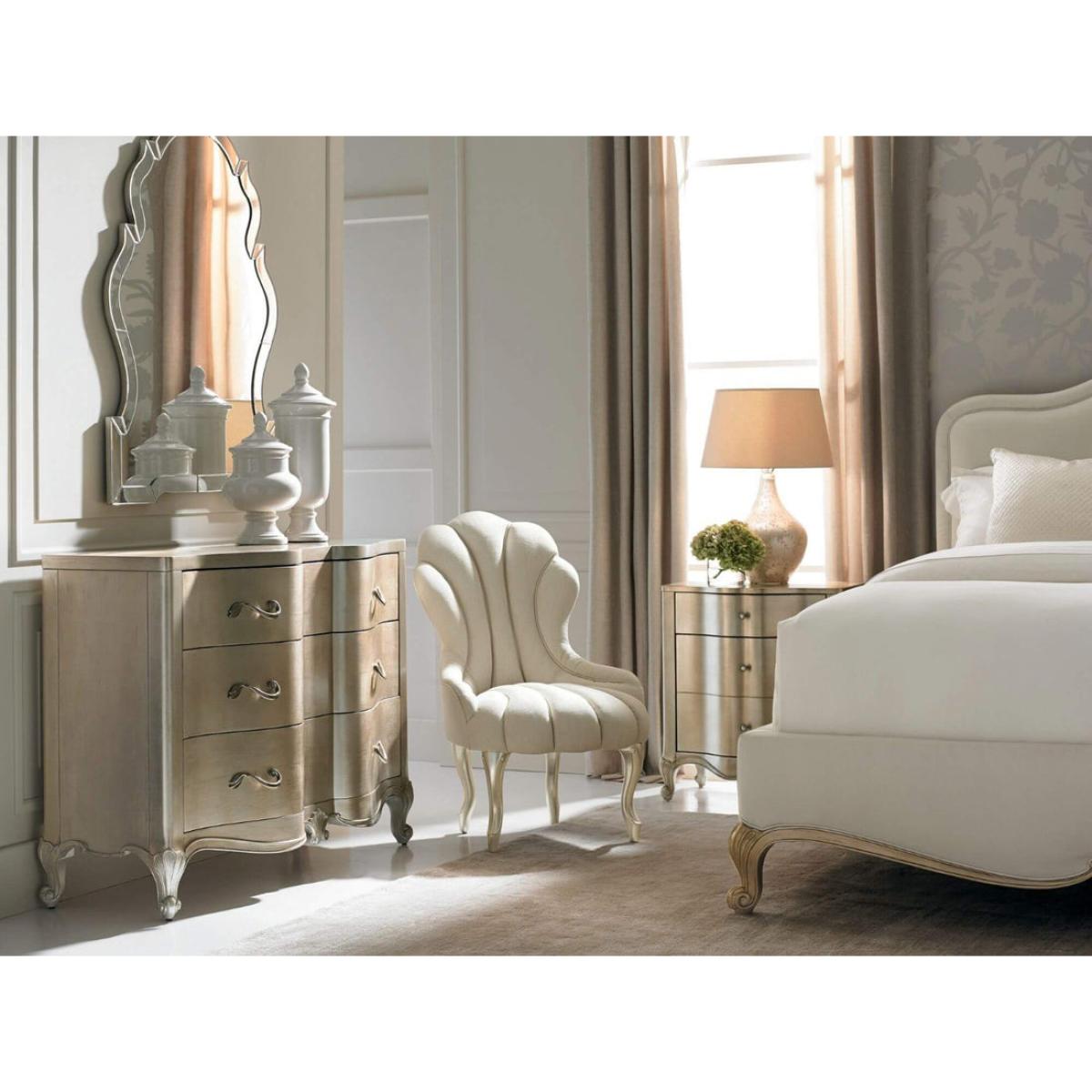 Caracole Who'a The Fairest One of All? Mirror – image 4