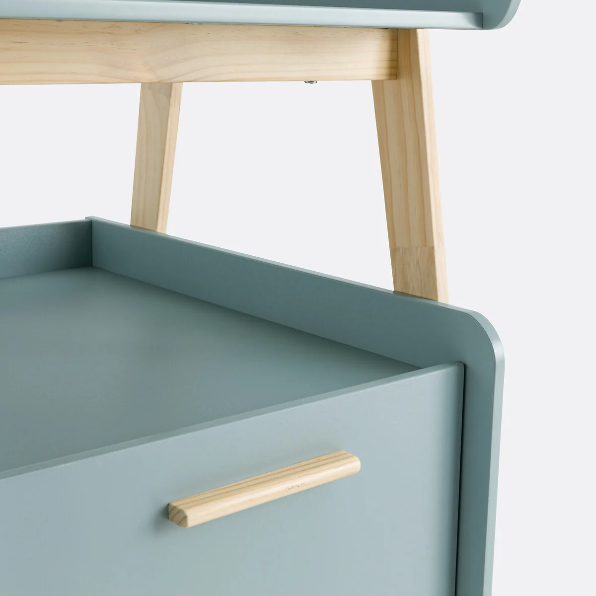 Oreade Changing Table with Drawer – image 7