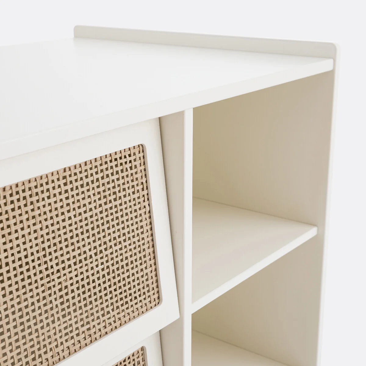 Kaya Changing Unit – image 5