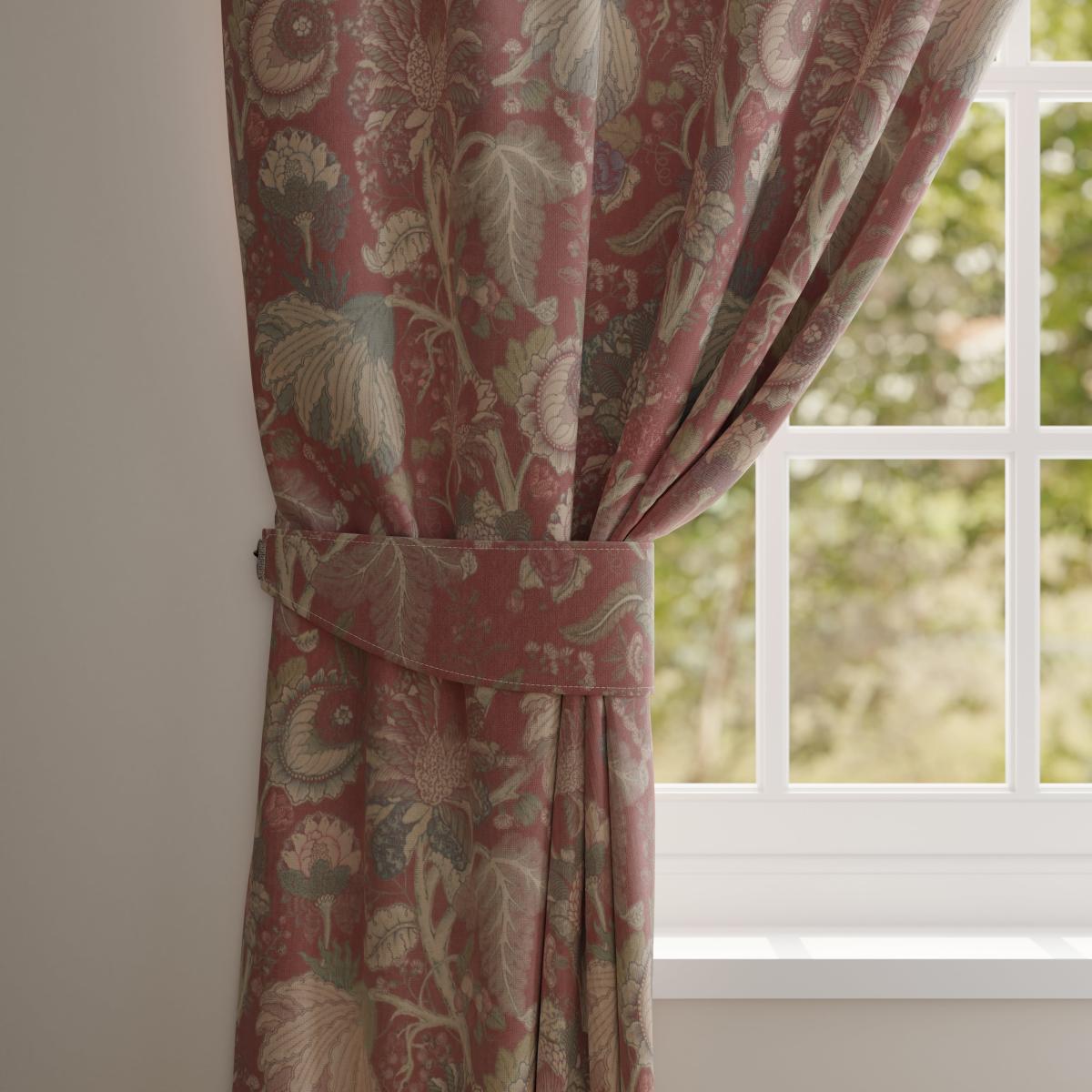Raffaela Made to Measure Tieback Raffaela Cranberry – image 1