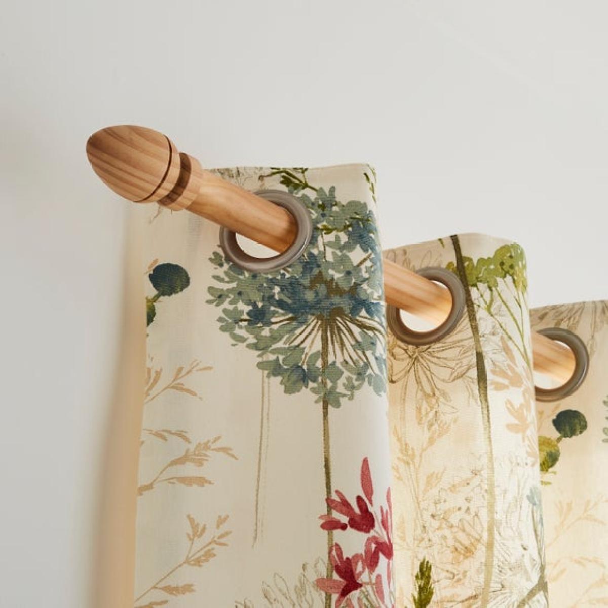 Oregon Wood Curtain Pole Kit – image 2