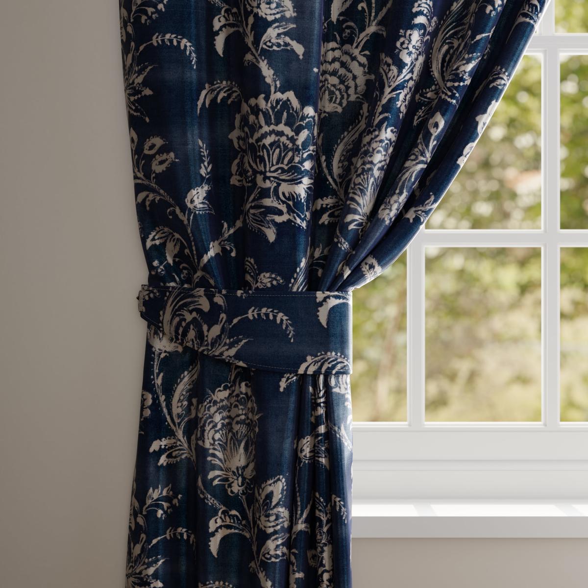 Ortona Made to Measure Tieback Ortona Berry – image 2