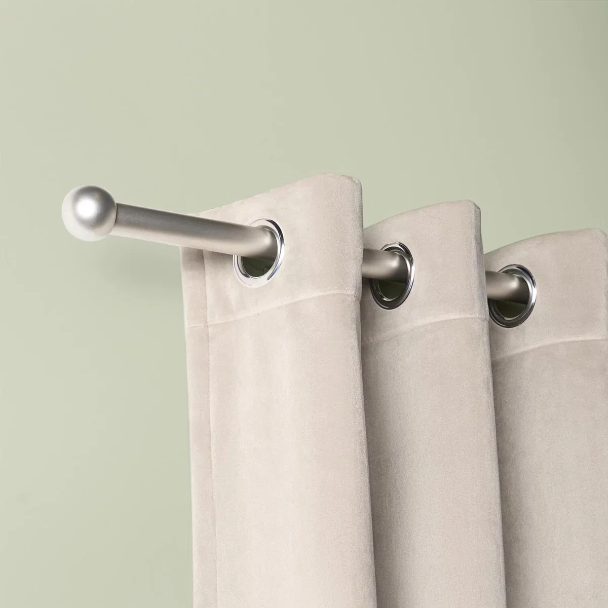 OHS Trumpet Extendable Curtain Pole - Silver / Iron / 7cm – image 5