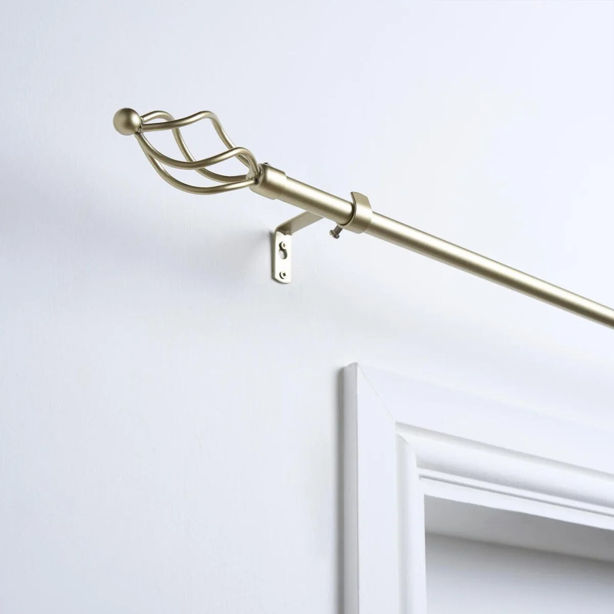 OHS Twist Extendable Curtain Pole - Brushed Gold / 119cm / 0.8 – image 2
