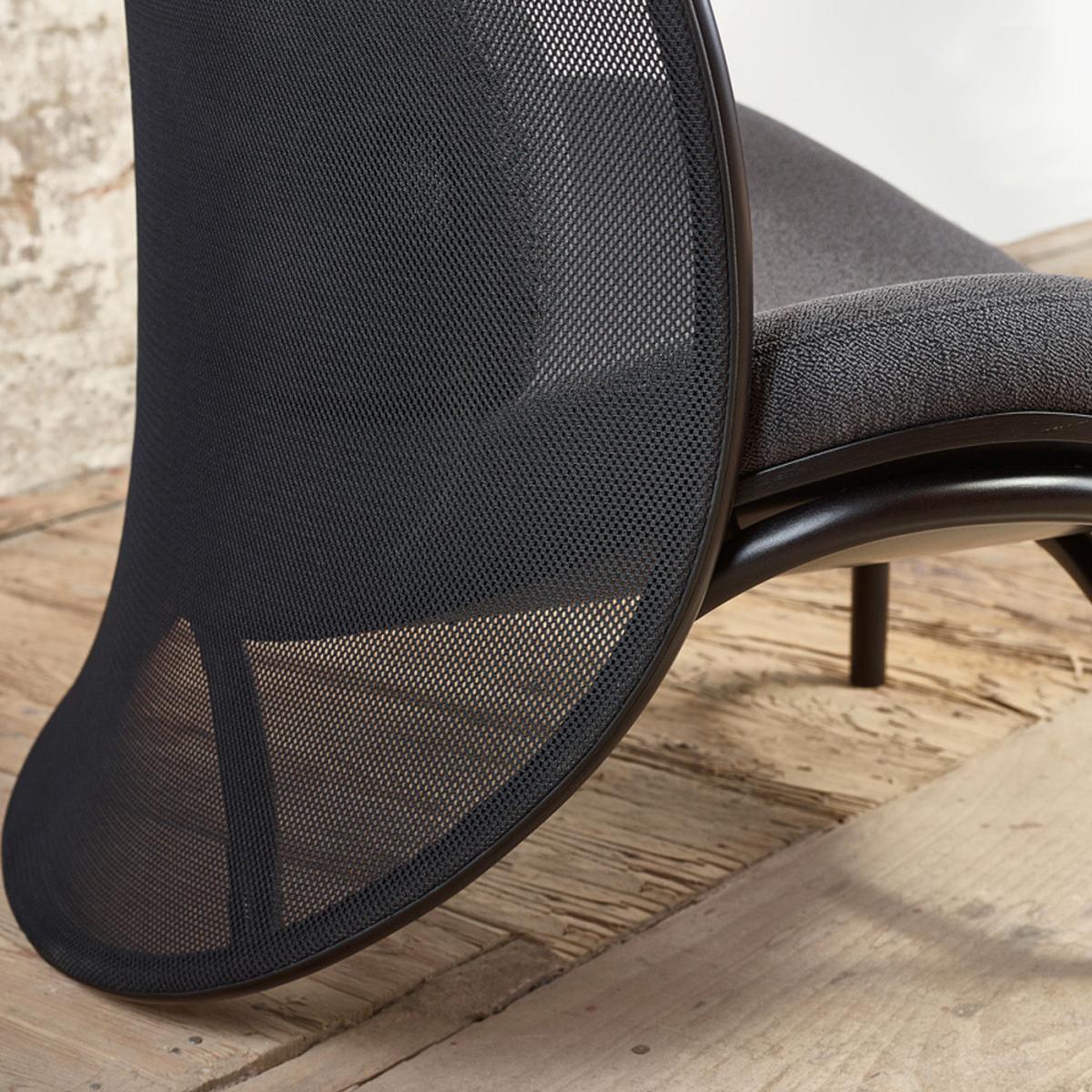 All Black Chips Lounge Chair – image 4