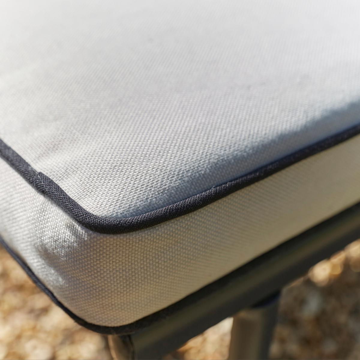 Windsor Lounger – image 5