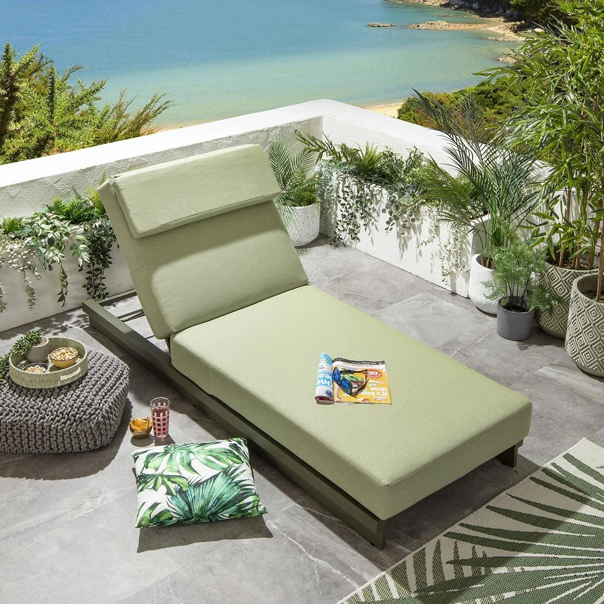 Modern Garden Cushioned Sun Lounger Outdoor Aluminium Green 200x78cm – image 4