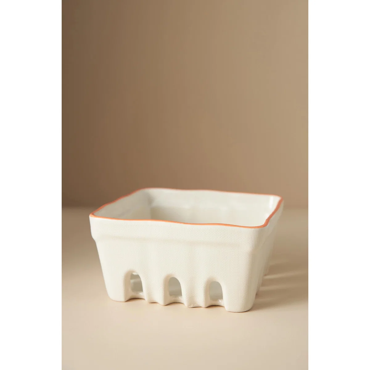 Linnea Large Berry Basket – image 4