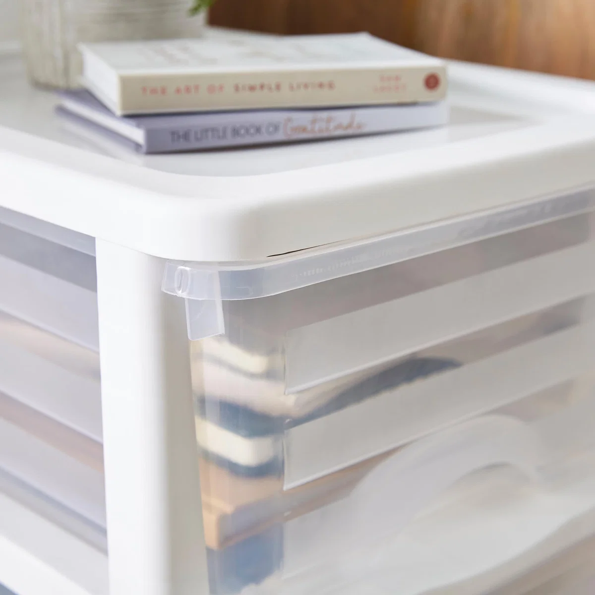 Plastic 4 Drawer Storage Tower Unit White – image 1