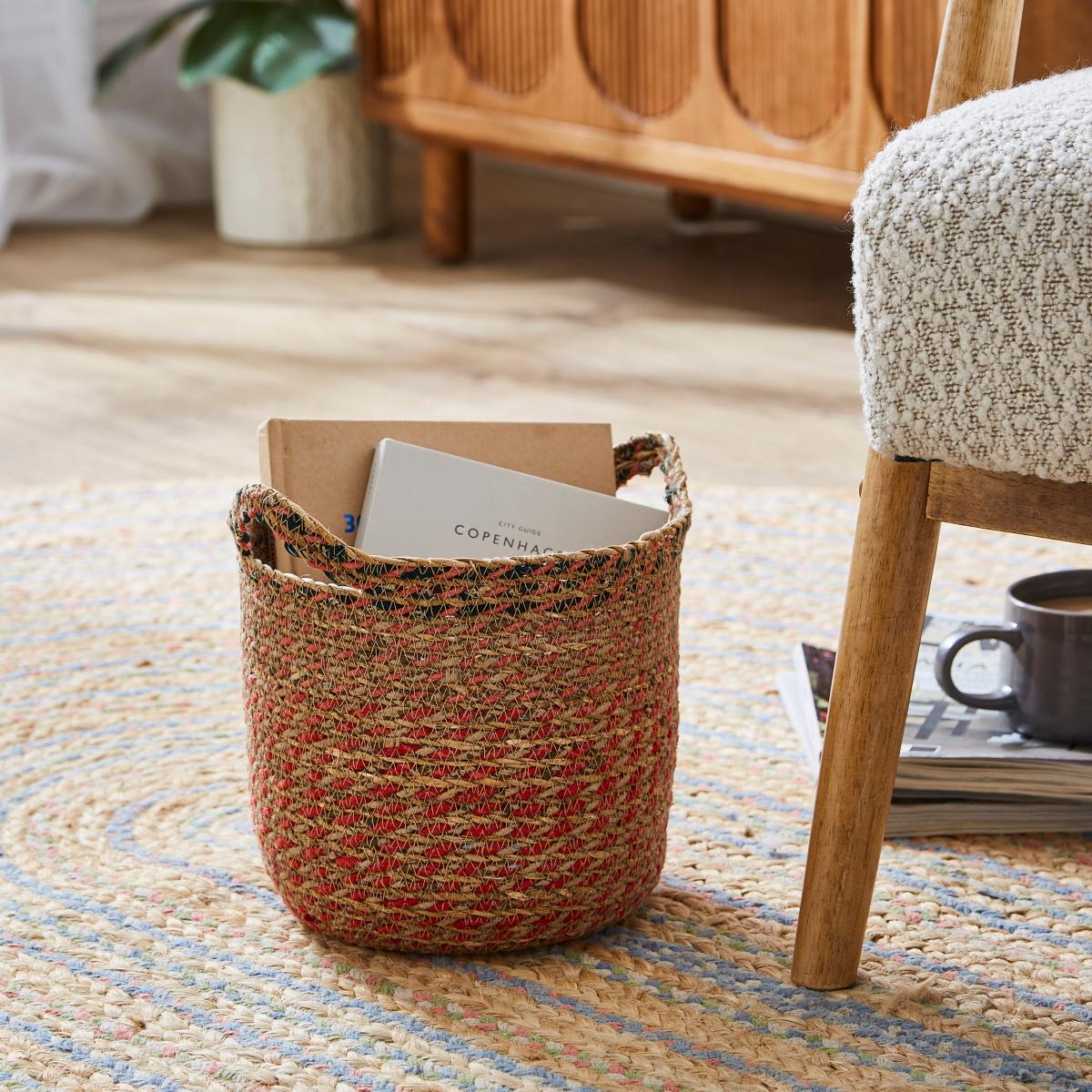 Small Round Multicoloured Seagrass Basket Multicoloured – image 2