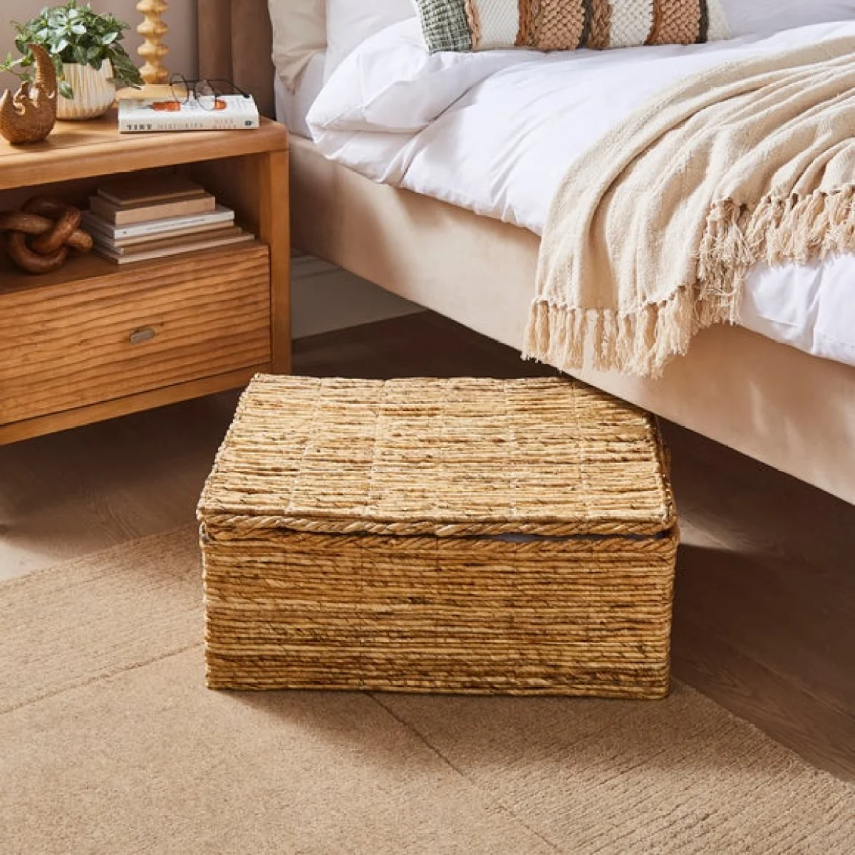 Underbed Banana Bark Storage Basket – image 1