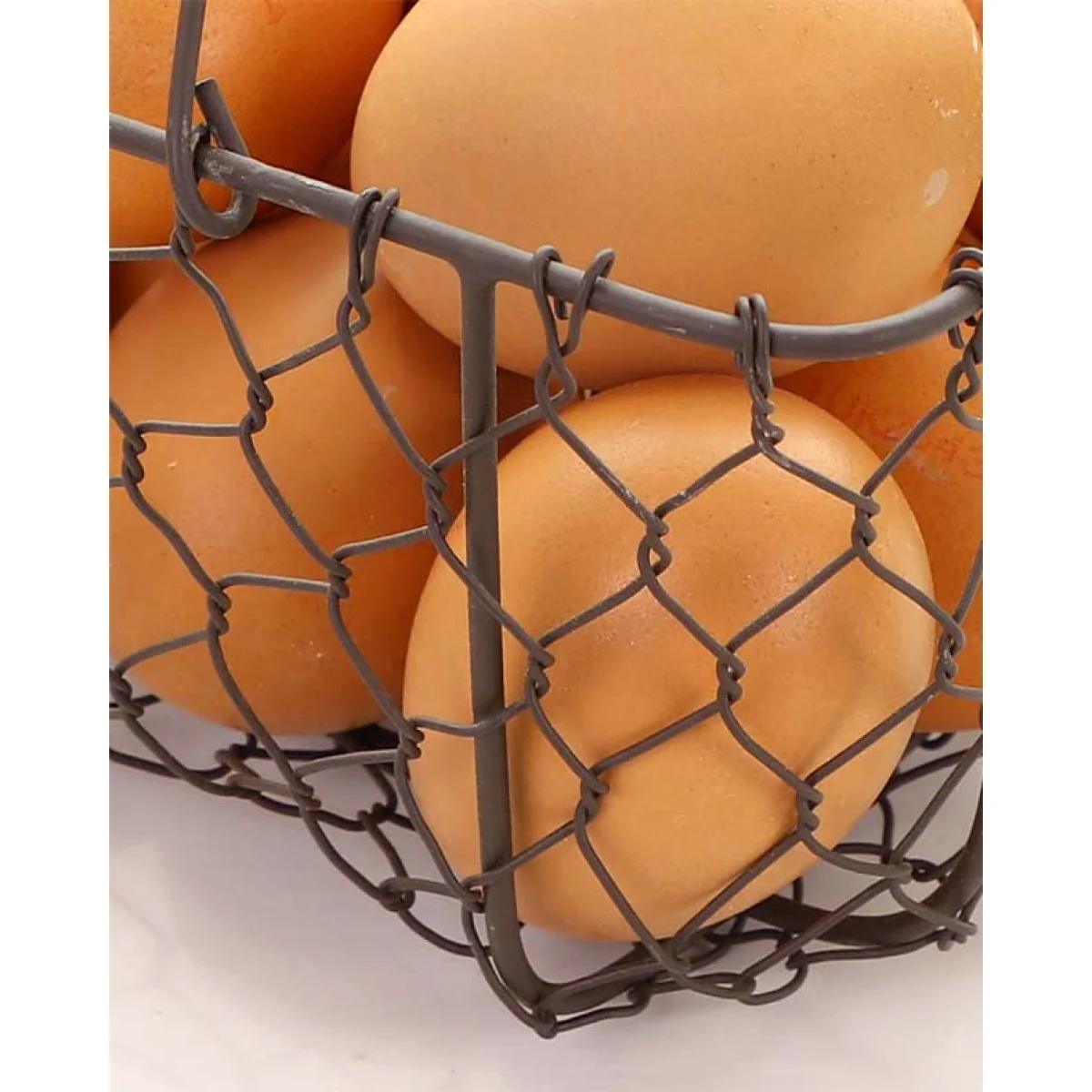 Farmhouse Chicken Wire Trug – image 2