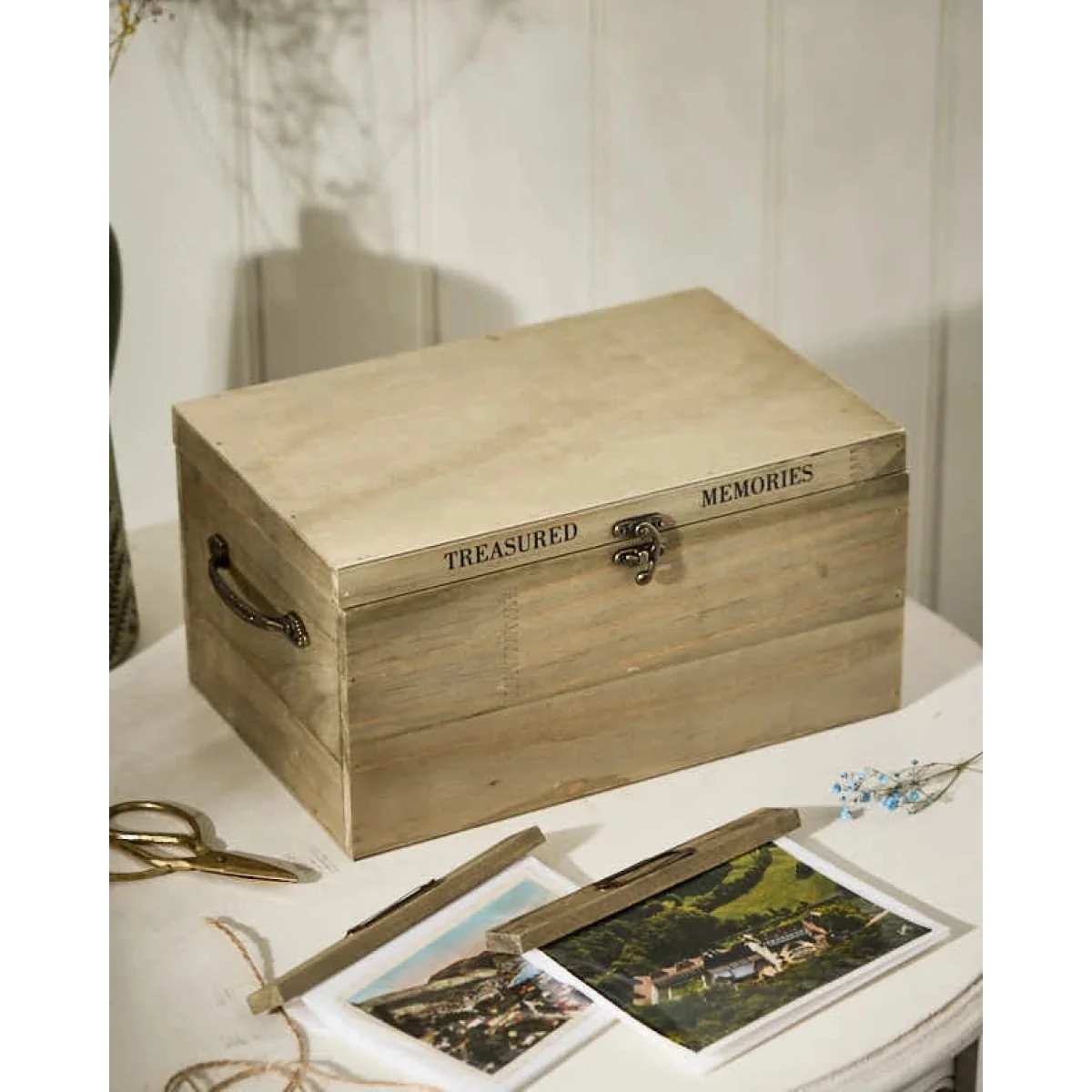 "Treasured Memories" Photo Box – image 2