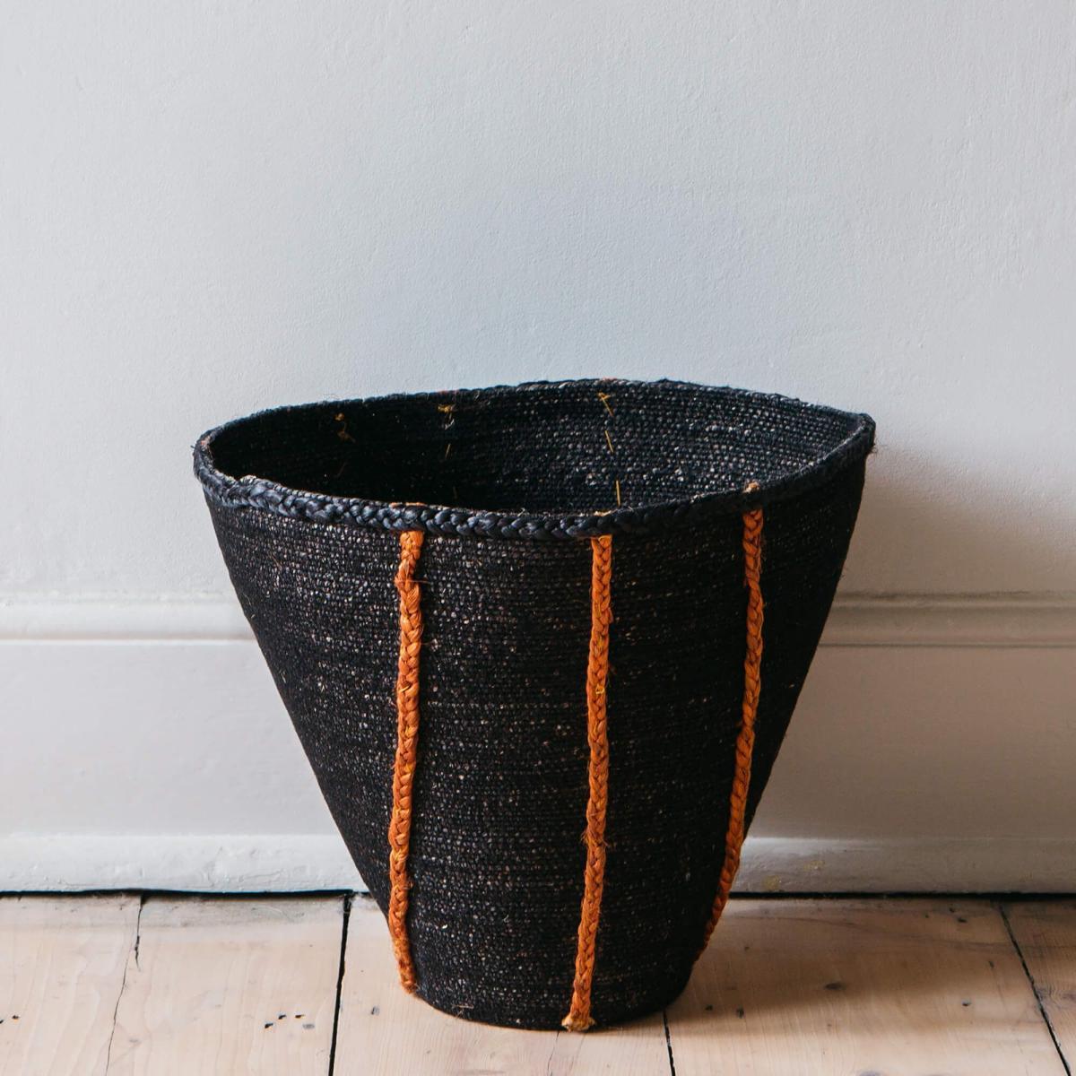 Natural Seagrass Basket – image 4