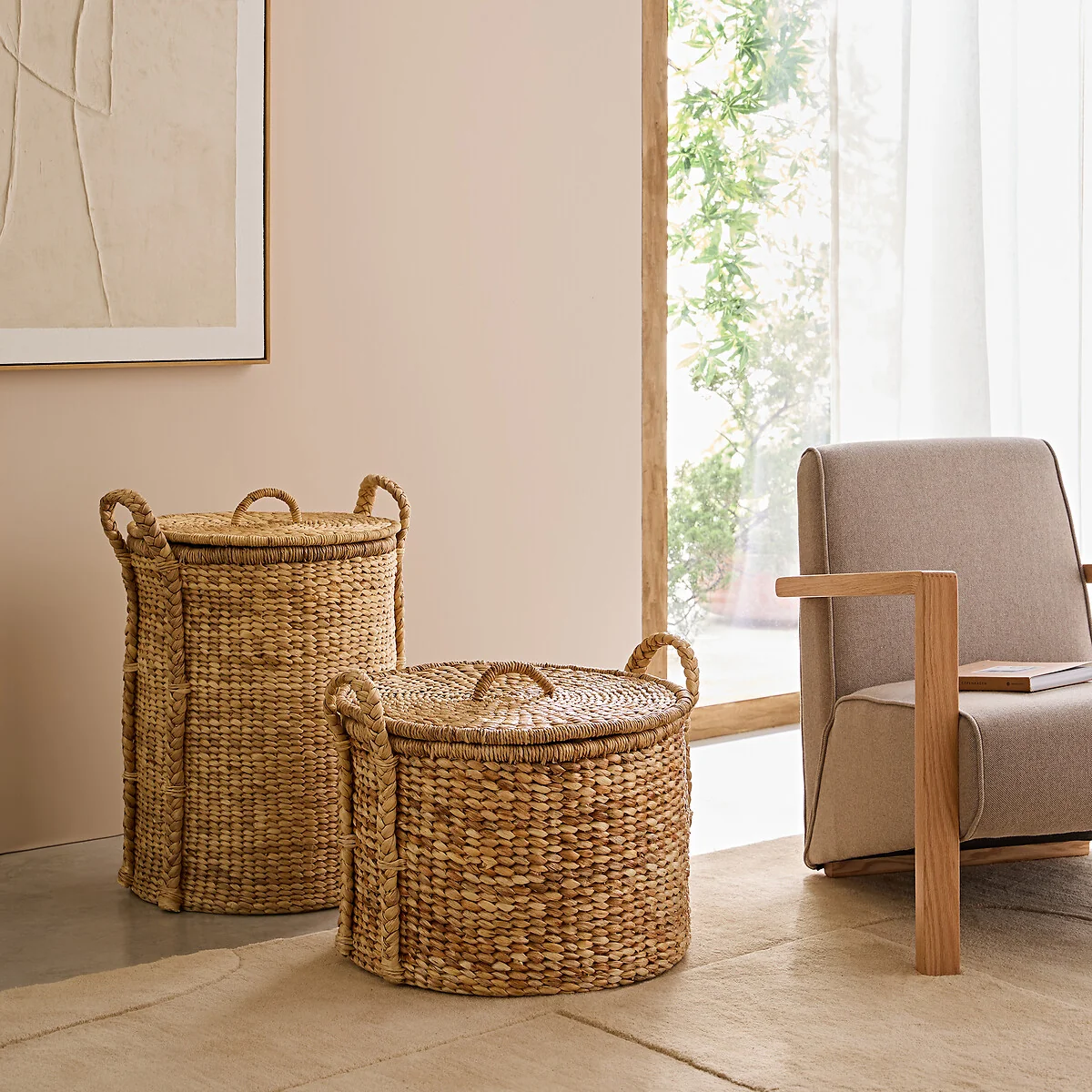 Tima Round Basket with Lid in Water Hyacinth 36.5cm – image 2