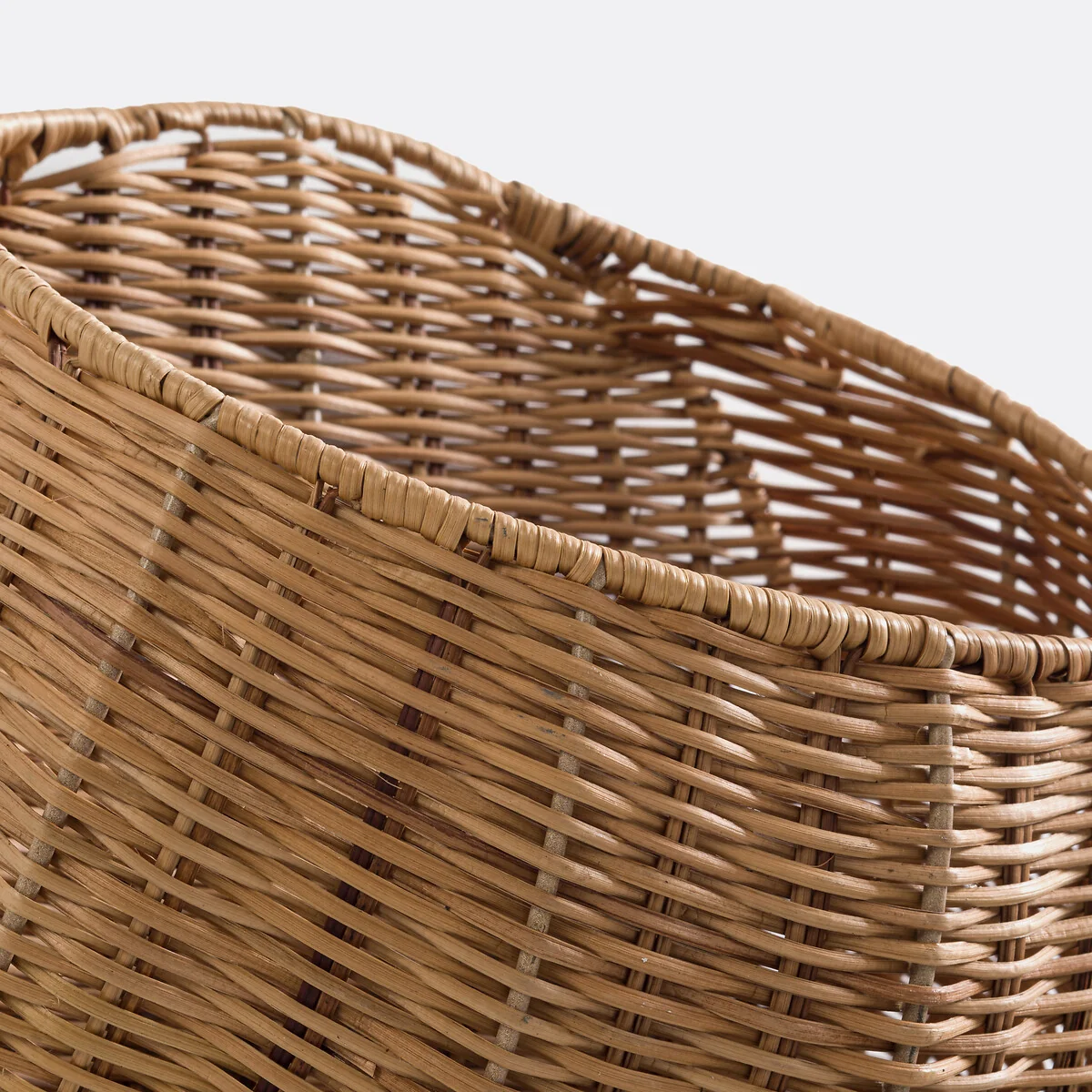 Osira Rattan Wall Basket – image 4