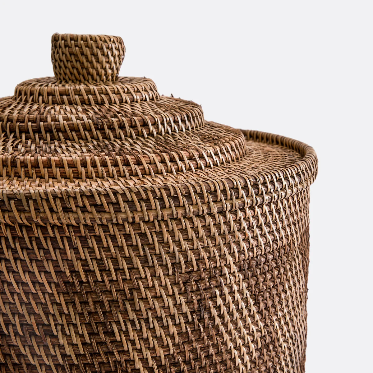 Basket in Woven Rattan Syan – image 4