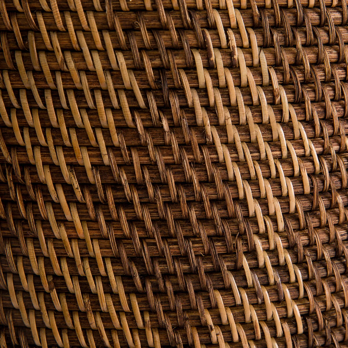 Basket in Woven Rattan Syan – image 5