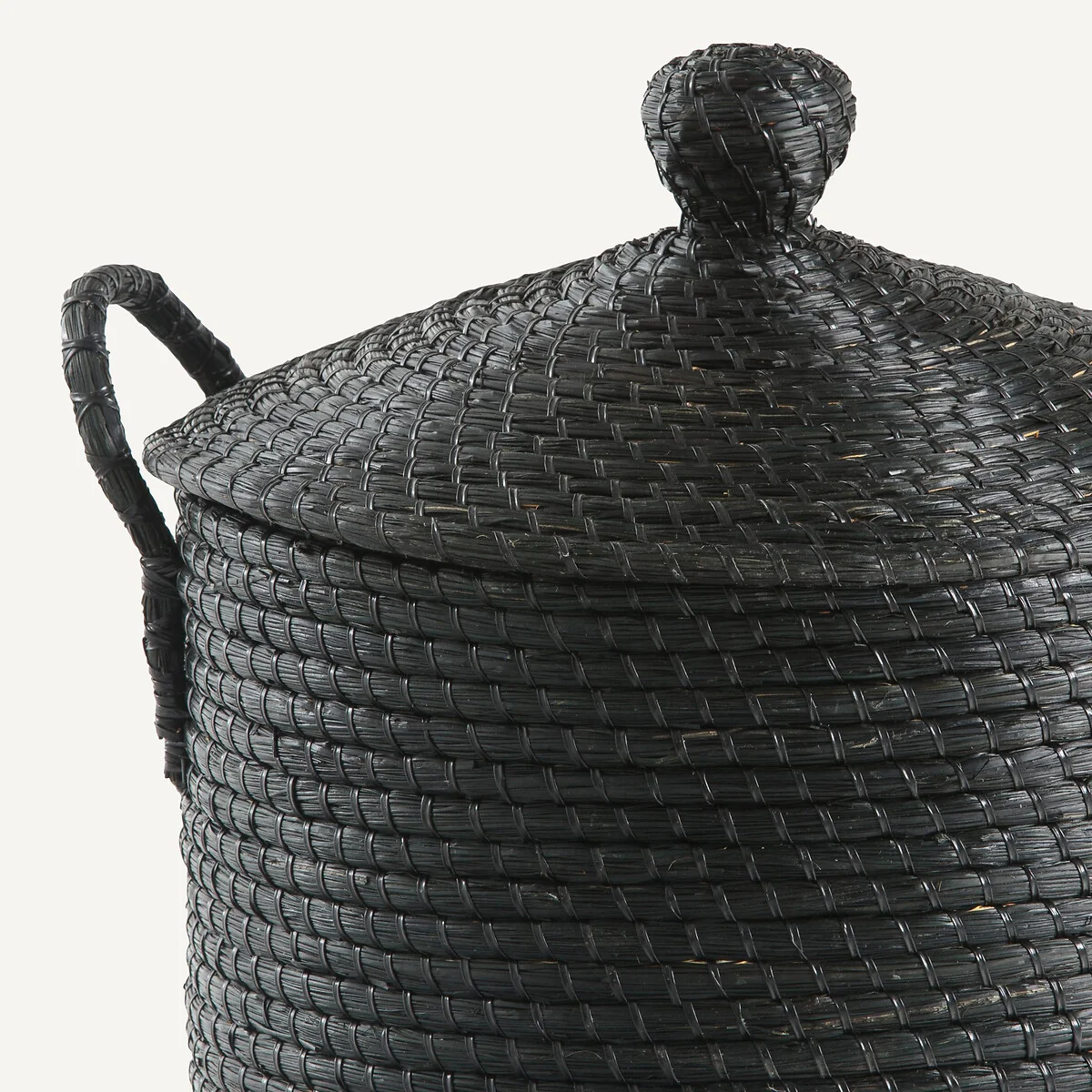 Honoka Braided Rice Straw Laundry Basket – image 2