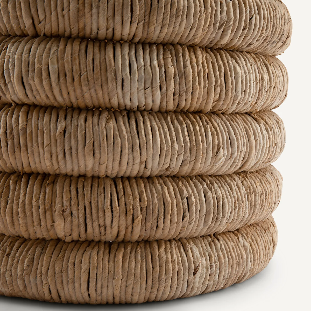 Marilo Round Braided Banana Bark Basket with Lid – image 5