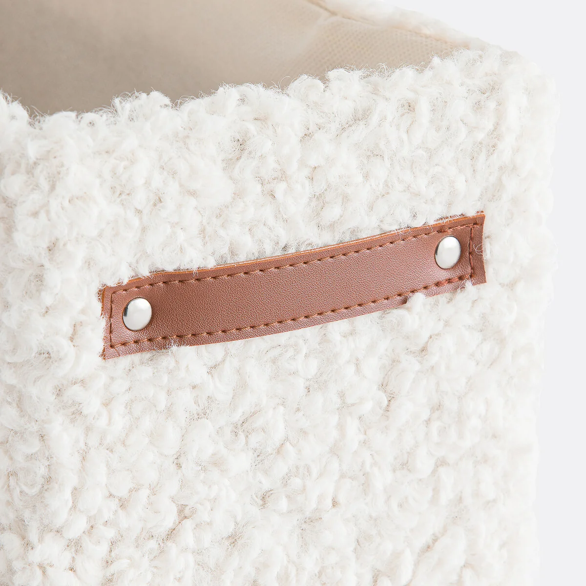 Boklio Textured Folding Basket – image 3