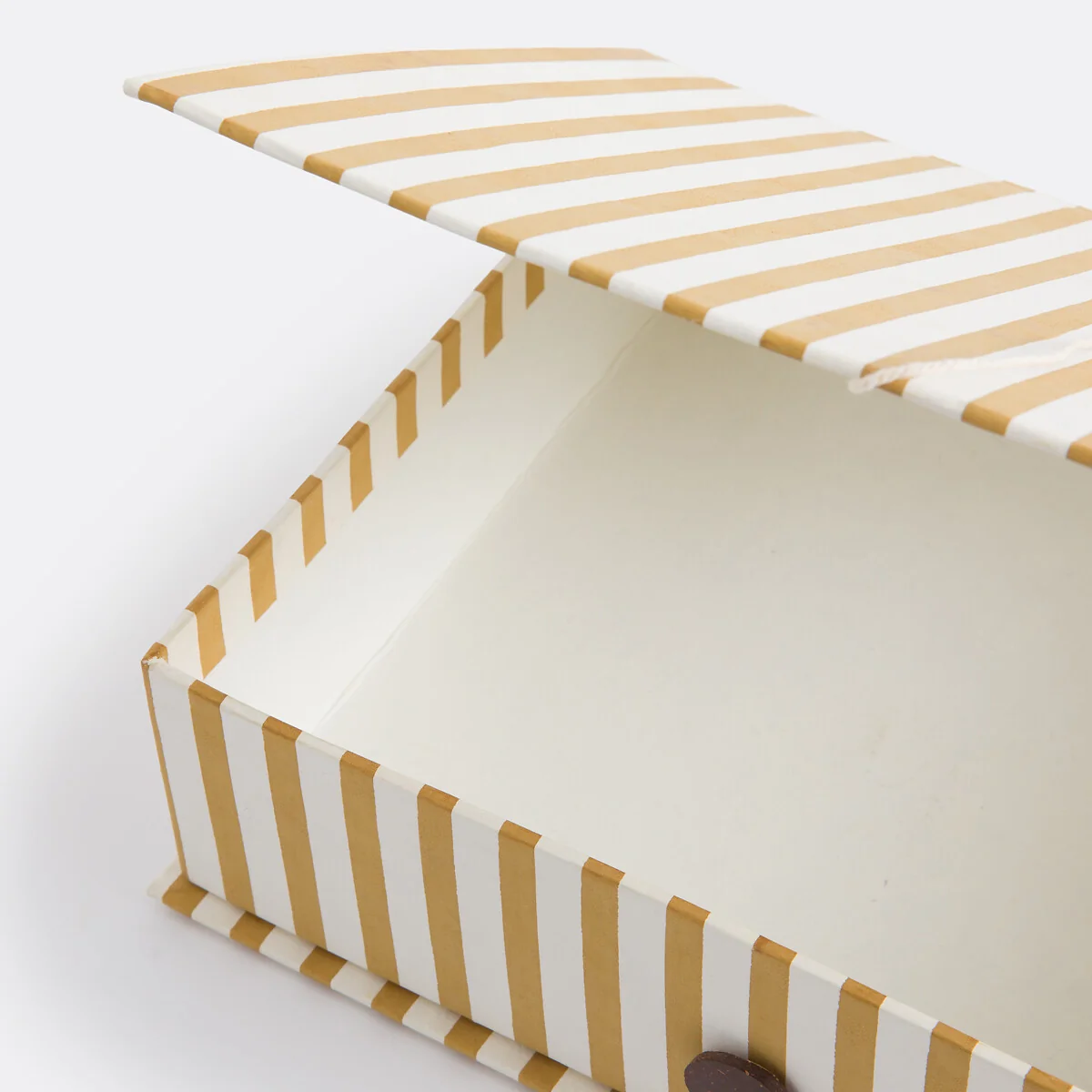 Set of 3 Yassia Storage Boxes – image 6