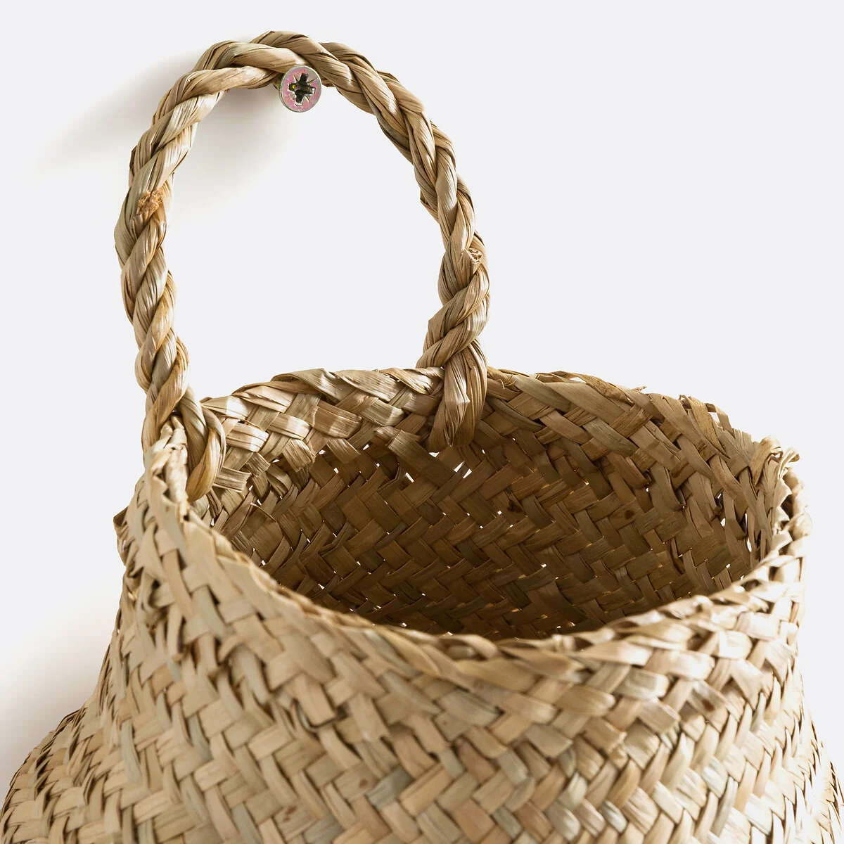 Set of 2 Rixy Woven Straw Wall Baskets – image 4