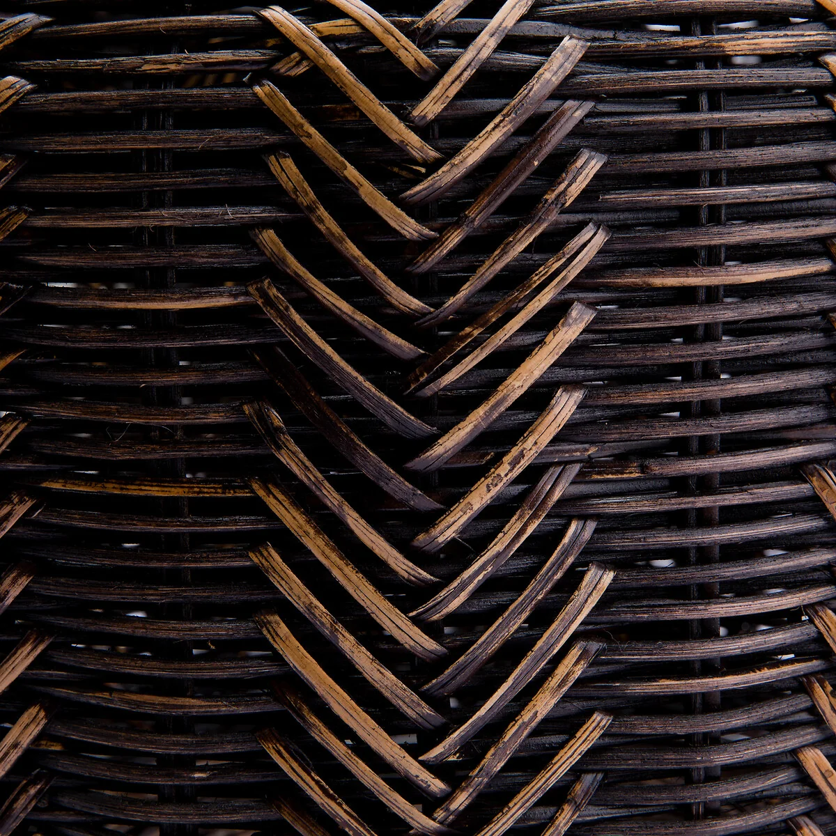 Basket Plant Pot Holder in Woven Rattan Siriti – image 4