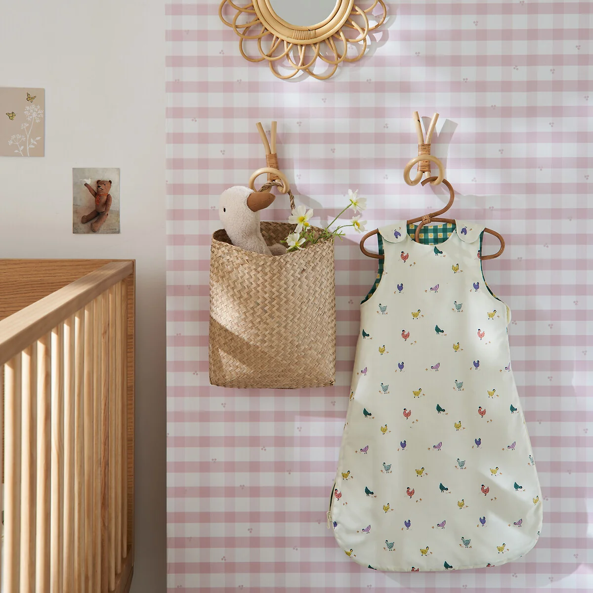 Rixy Woven Straw Wall Basket – image 3