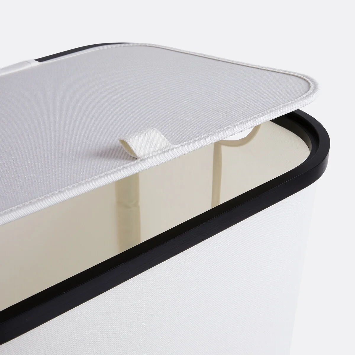 Yoani Laundry Basket – image 3