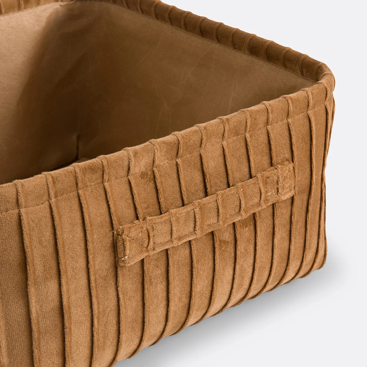 Velvetas Pleated Velvet Basket – image 3