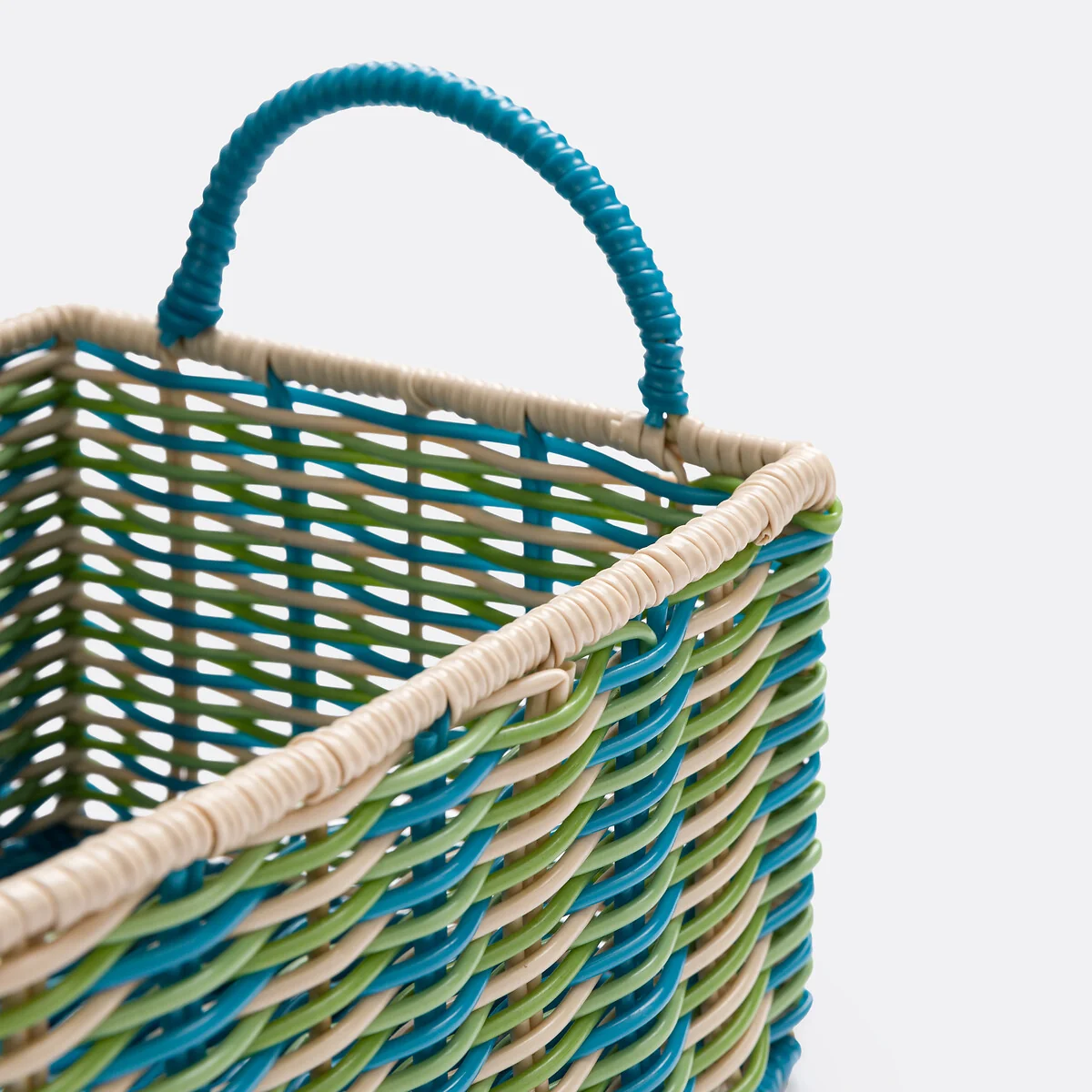 Set of 2 Myca Woven Scoubidou Baskets – image 3