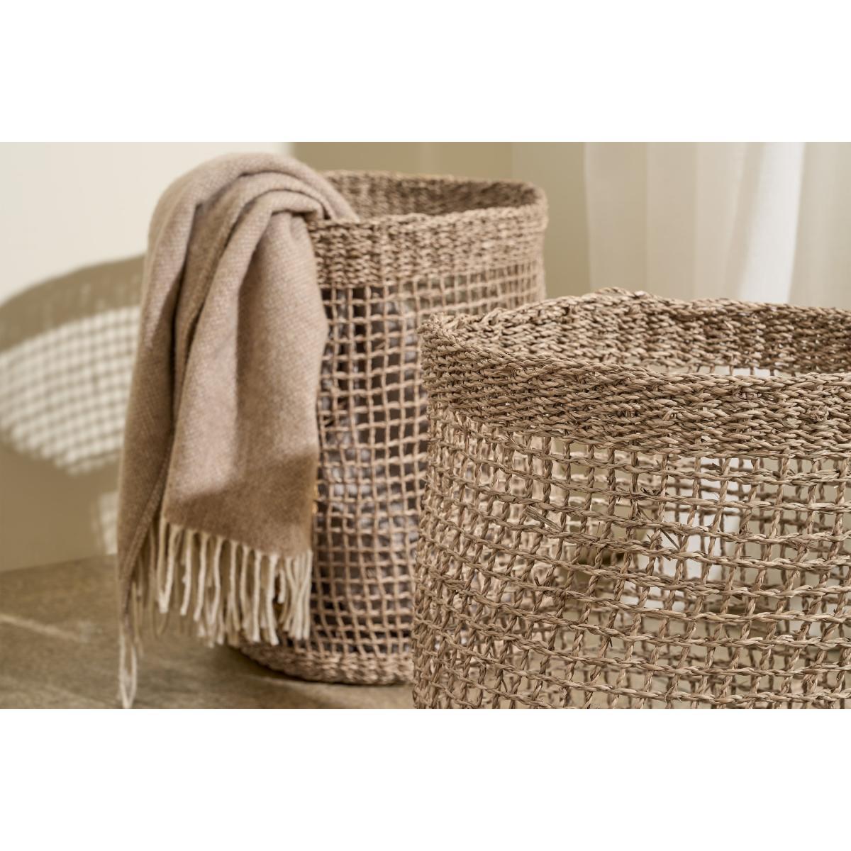 Lau Set of 2 Open Weave Baskets, Natural Seagrass – image 4
